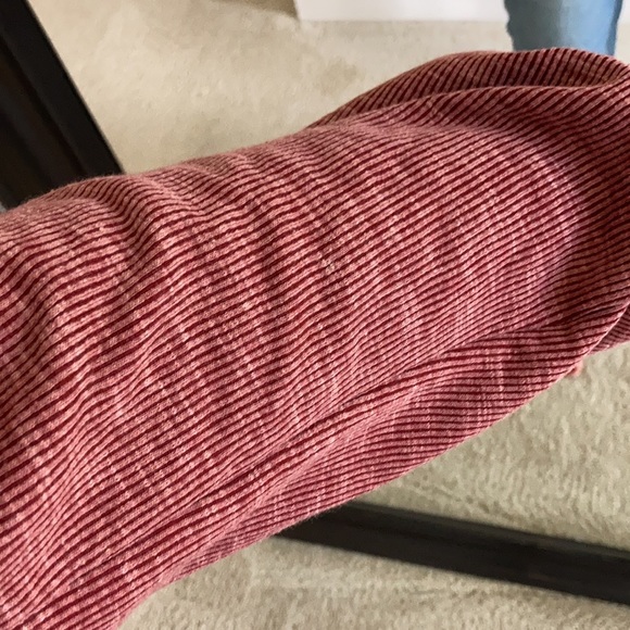 Burgundy, Ribbed Long Sleeve Tunic Top - Picture 10 of 10